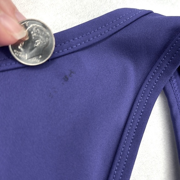 GymShark Dry Crossback Crop Racerback Tank Women’s Size Medium in Purple - Picture 8 of 9